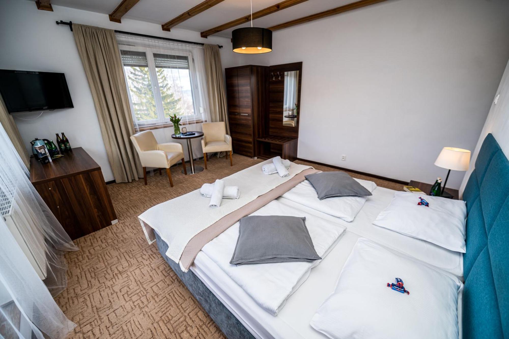 كارباش Hotel Ariston المظهر الخارجي الصورة