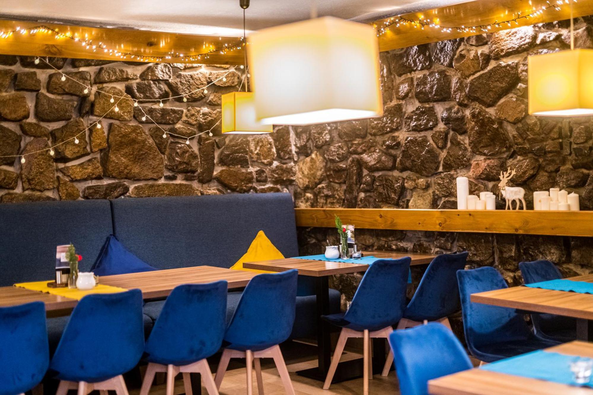 كارباش Hotel Ariston المظهر الخارجي الصورة